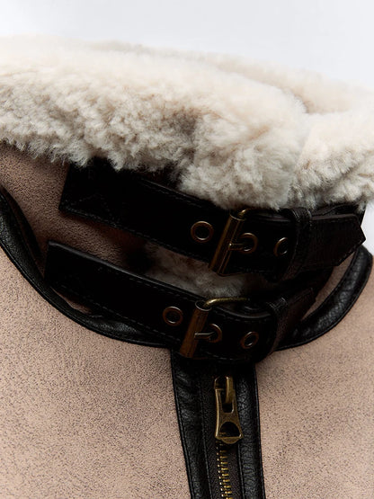 Veste avec col fourrure en laine et ceinture femme