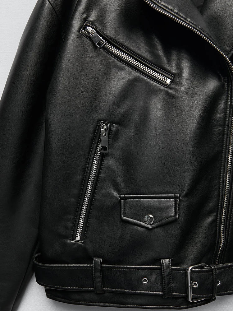 Veste femme noire en similicuir avec ceinture