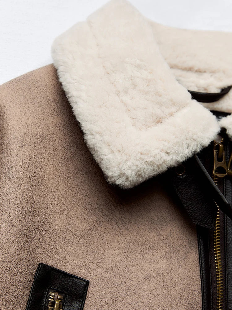 Veste avec col fourrure en laine et ceinture femme